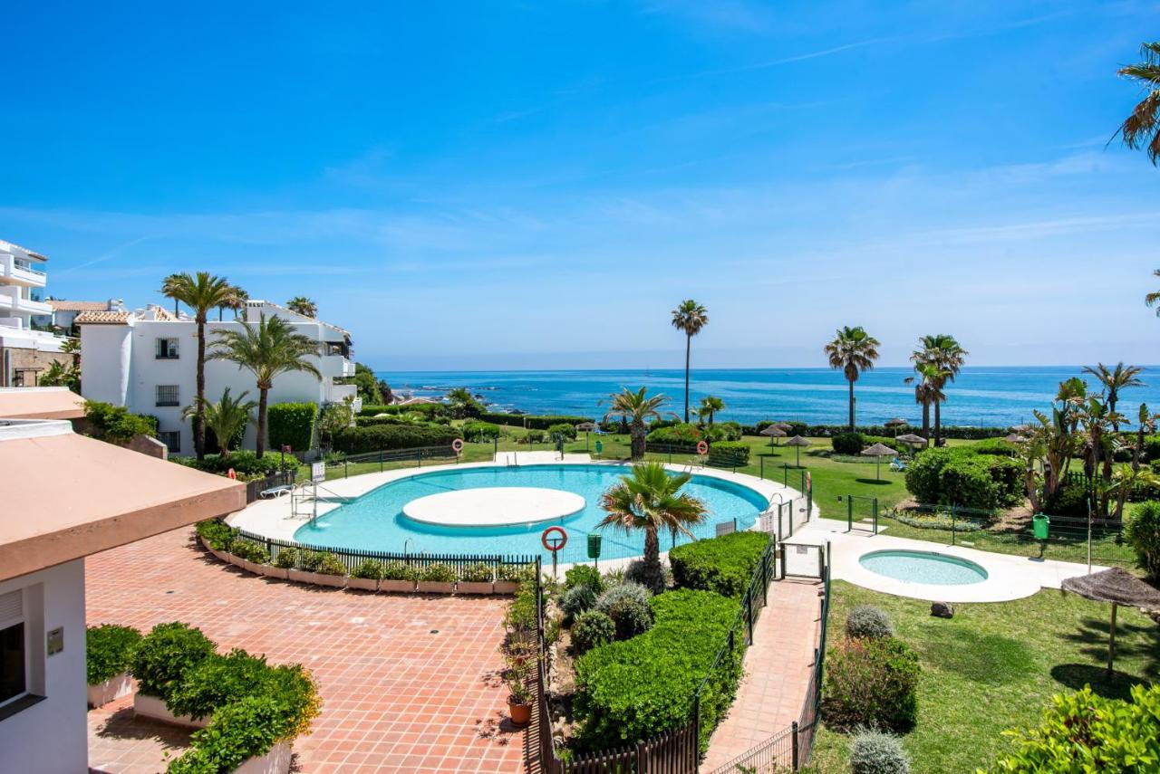 Frontline Beach Apartment Miraflores Sitio de Calahonda Exteriér fotografie