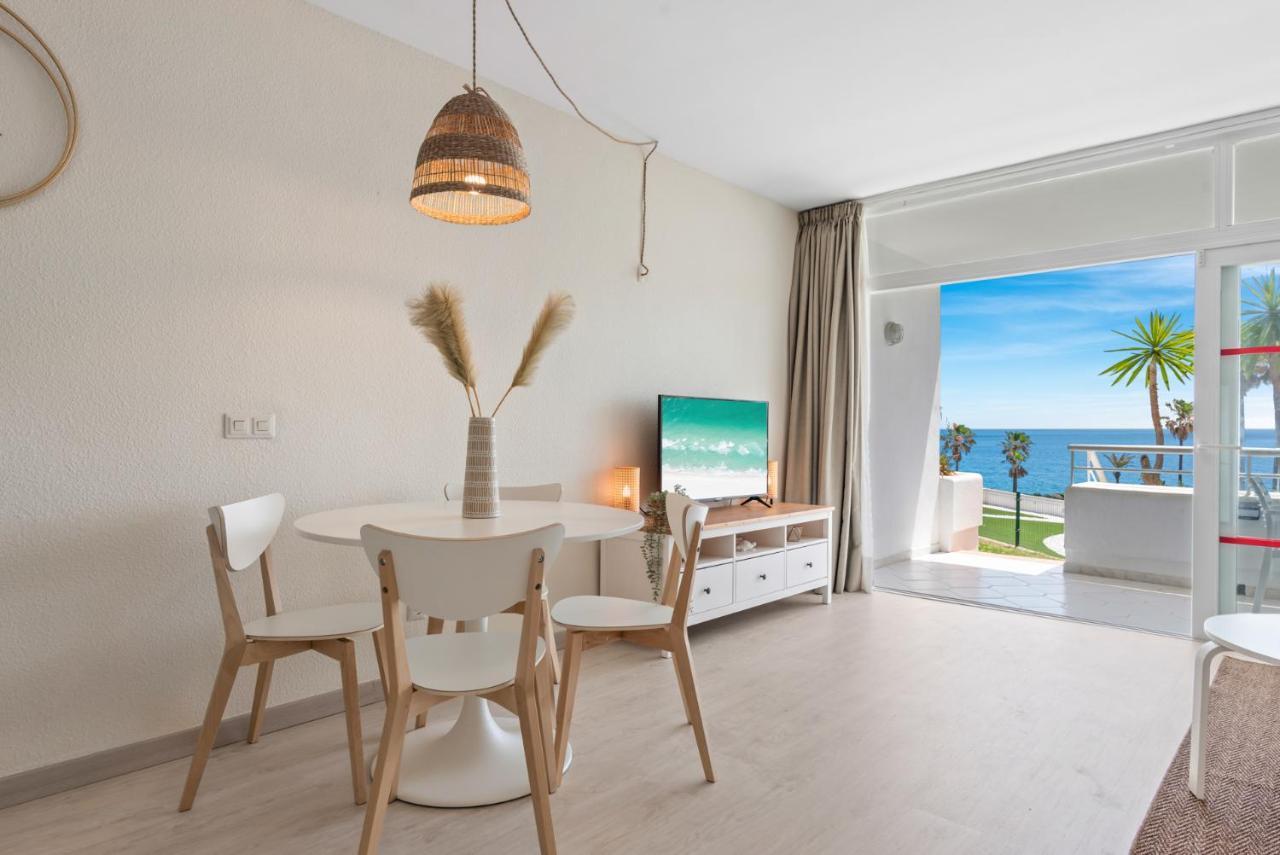 Frontline Beach Apartment Miraflores Sitio de Calahonda Exteriér fotografie
